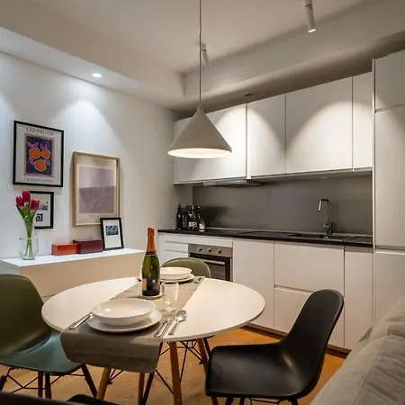 公寓 Duomo-sempione, Luxury With Balcony - M5 米兰